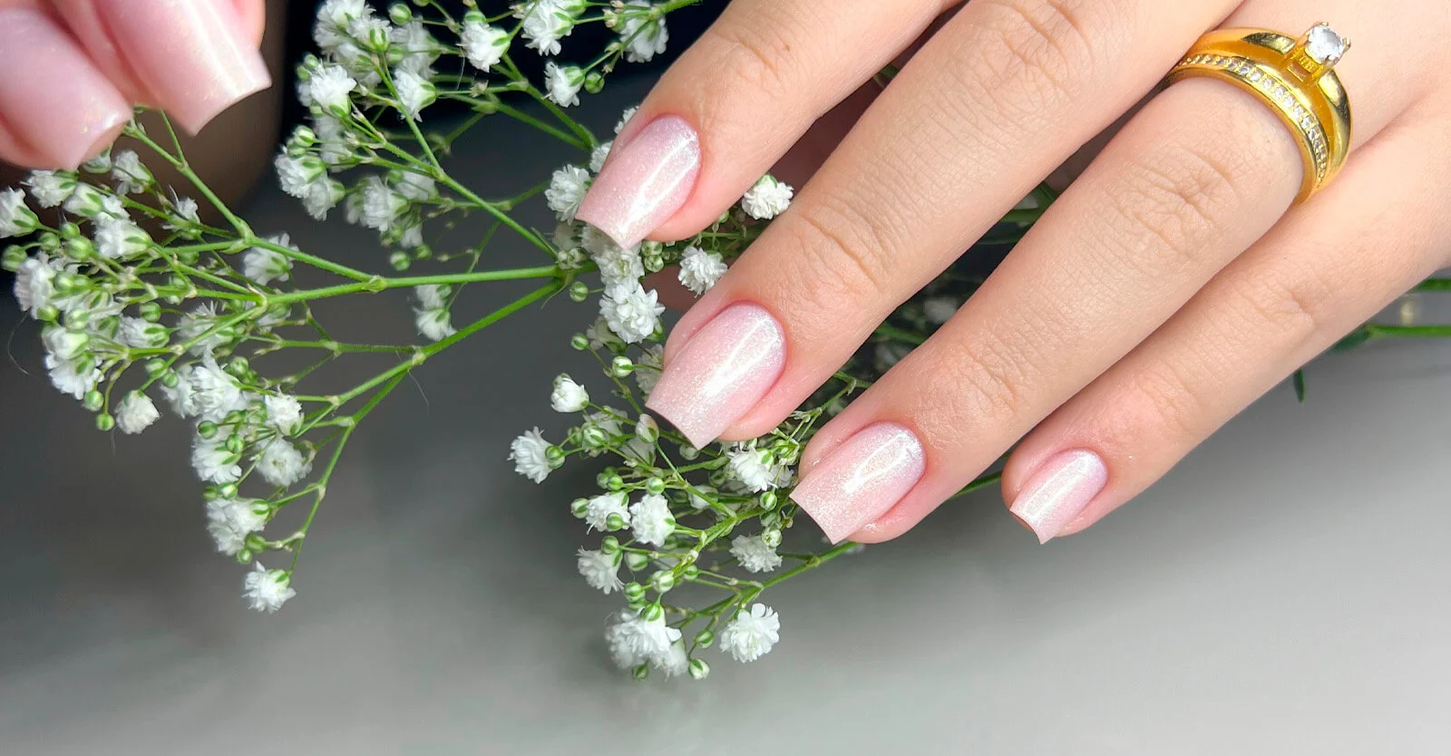 Unha feita com Banho de Gel